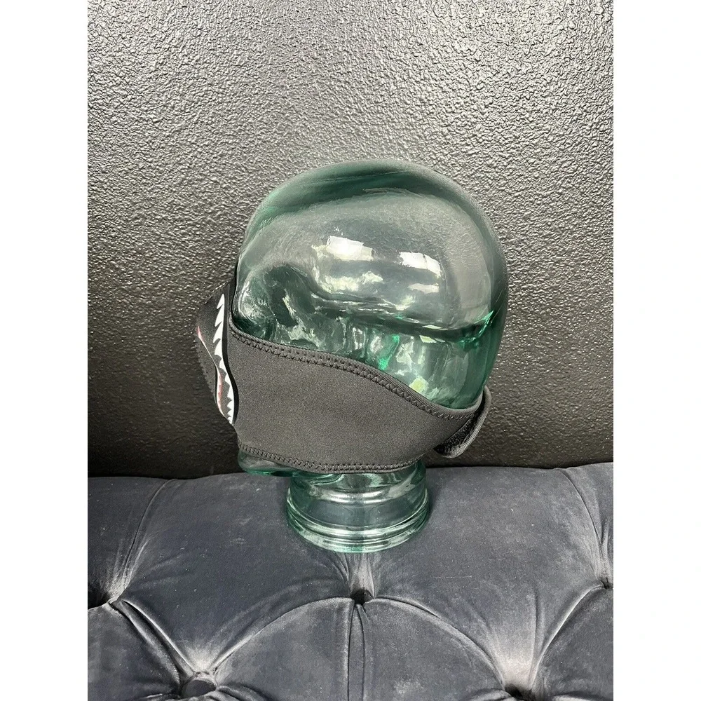 A Bathing Ape BAPE Black Camo Face Mask Half Camo Half Black New In Package